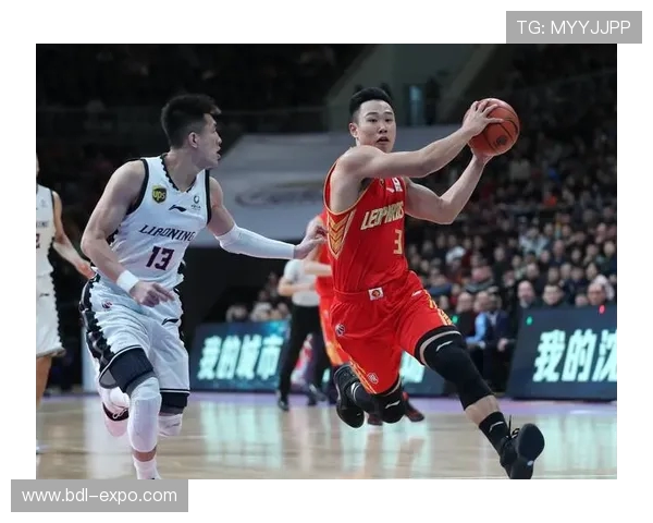 深圳篮球队心理素质提升之路：从挑战到突破的热议与反思