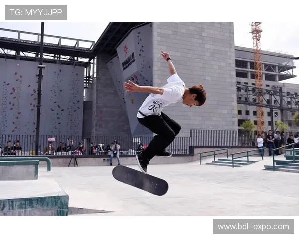 滑板精英赛最新积分榜上海街舞队以54分稳居第一名