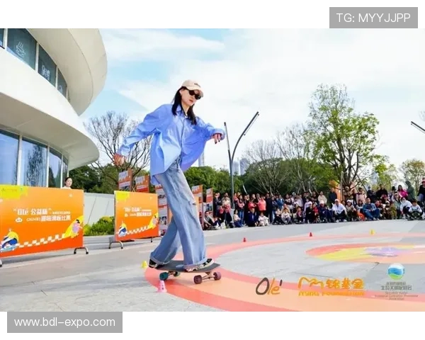 成都滑板队的力量变革引发热议助推城市青年文化新风尚